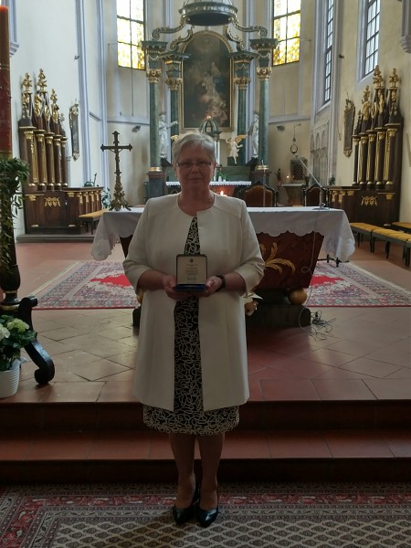 ocenená Mgr. Veronika Marková - vedúca vychovávateľka ŠKD