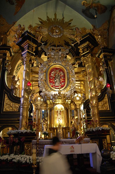 Hlavný oltár baziliky